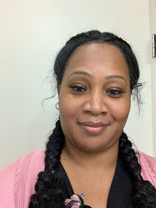 Meet your Posher, Angela